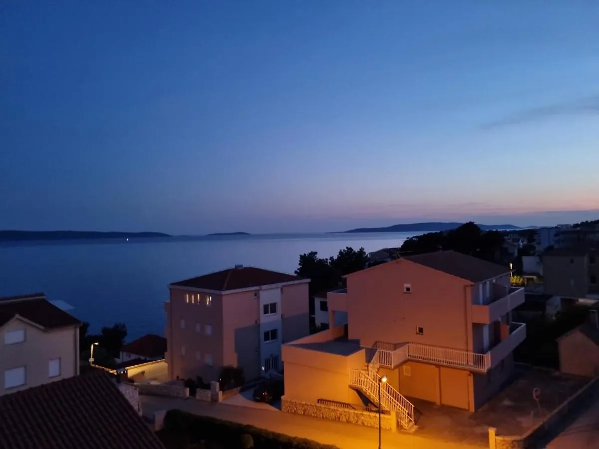Apartamento Luxury Apartment- Balcony- Private Rooftop And Jacuzzi- Common Pool Trogir