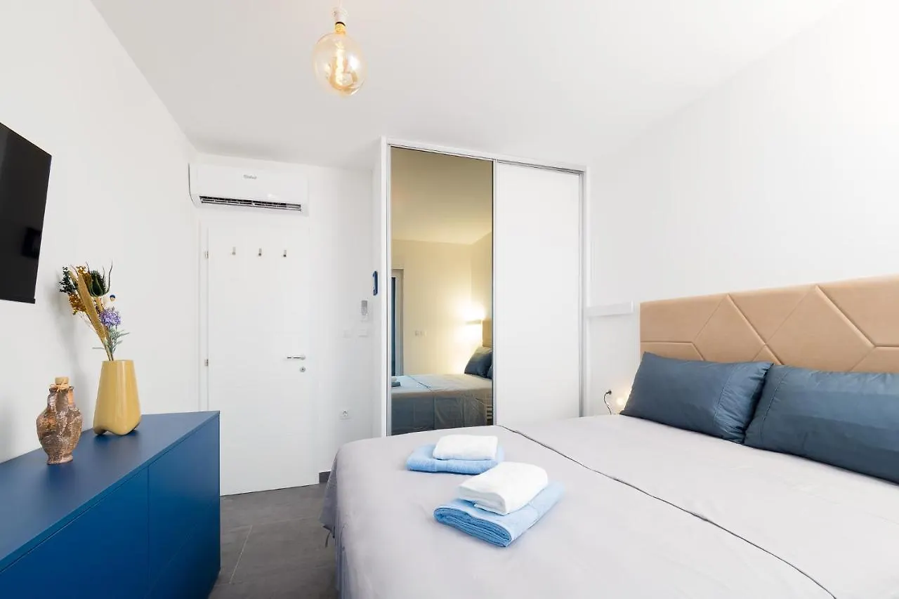 Apartment Luxury Apartment- Balcony- Private Rooftop And Jacuzzi- Common Pool Trogir Croatia